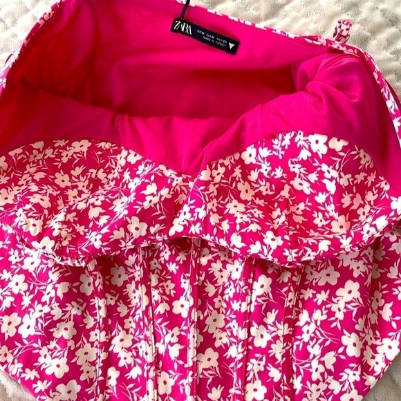 Zara‎ NWT Pink Flowered corset style Bodysuit  size medium - Picture 5 of 8